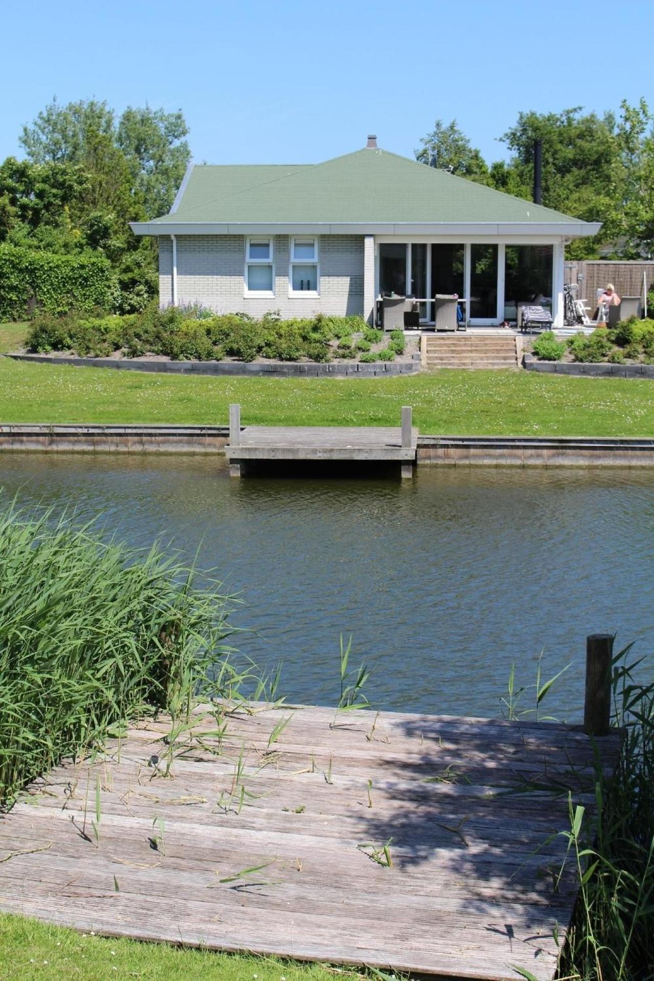 Ferienhaus In Makkum Sauna Und Schoener Aussicht Villa Eksteriør billede