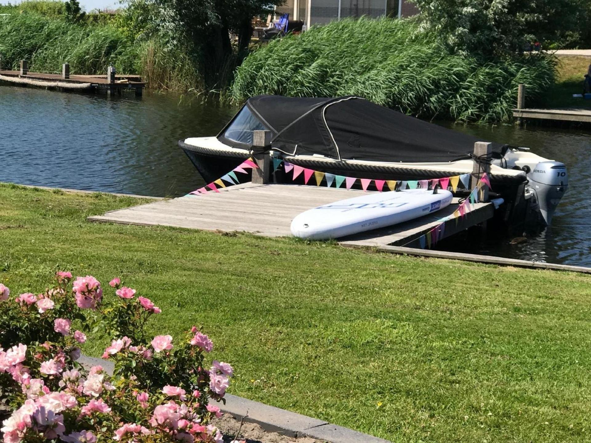 Ferienhaus In Makkum Sauna Und Schoener Aussicht Villa Eksteriør billede